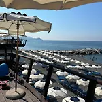 Διαμέρισμα Beautiful Tigullio Casa Vintage, Parcheggio, 10 Min Da Cavi Borgo Vista Mare *