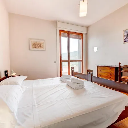 Beautiful Tigullio Casa Vintage, Parcheggio, 10 Min Da Cavi Borgo Vista Mare Διαμέρισμα *